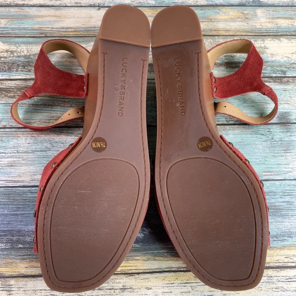 Lucky Brand Zashti Wedge Sandals Size 7.5M Currant Red Suede Womens - Picture 7 of 12